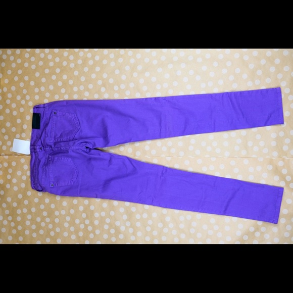 Jean - Picture 8 of 8